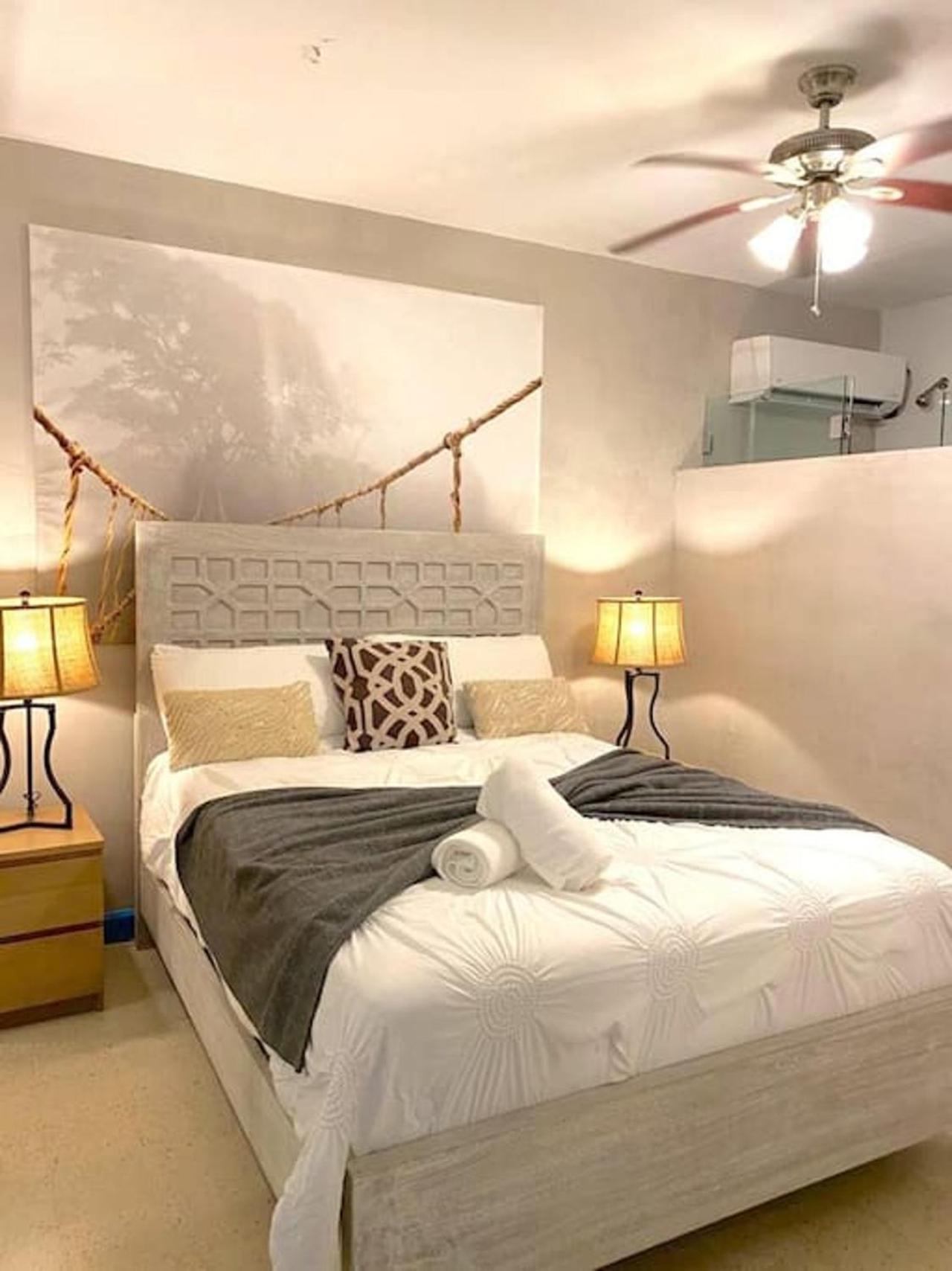 P5 Pr Condado Great Location *